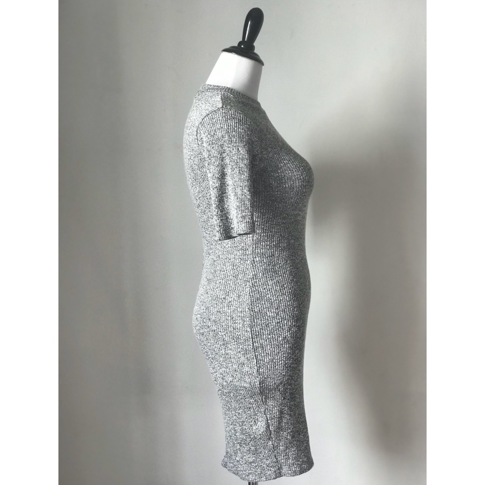 Short Sleeve Ribbed Dress - Picture 2 of 3